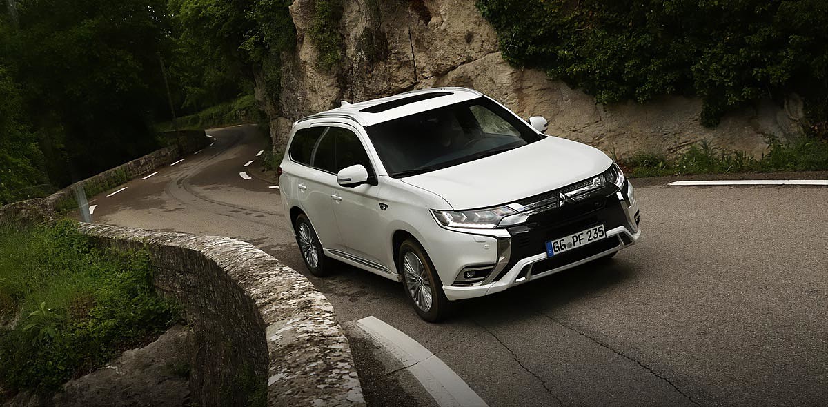 outlander-phev-l200-Fleet-Awards-2020.jpg [136.58 KB]